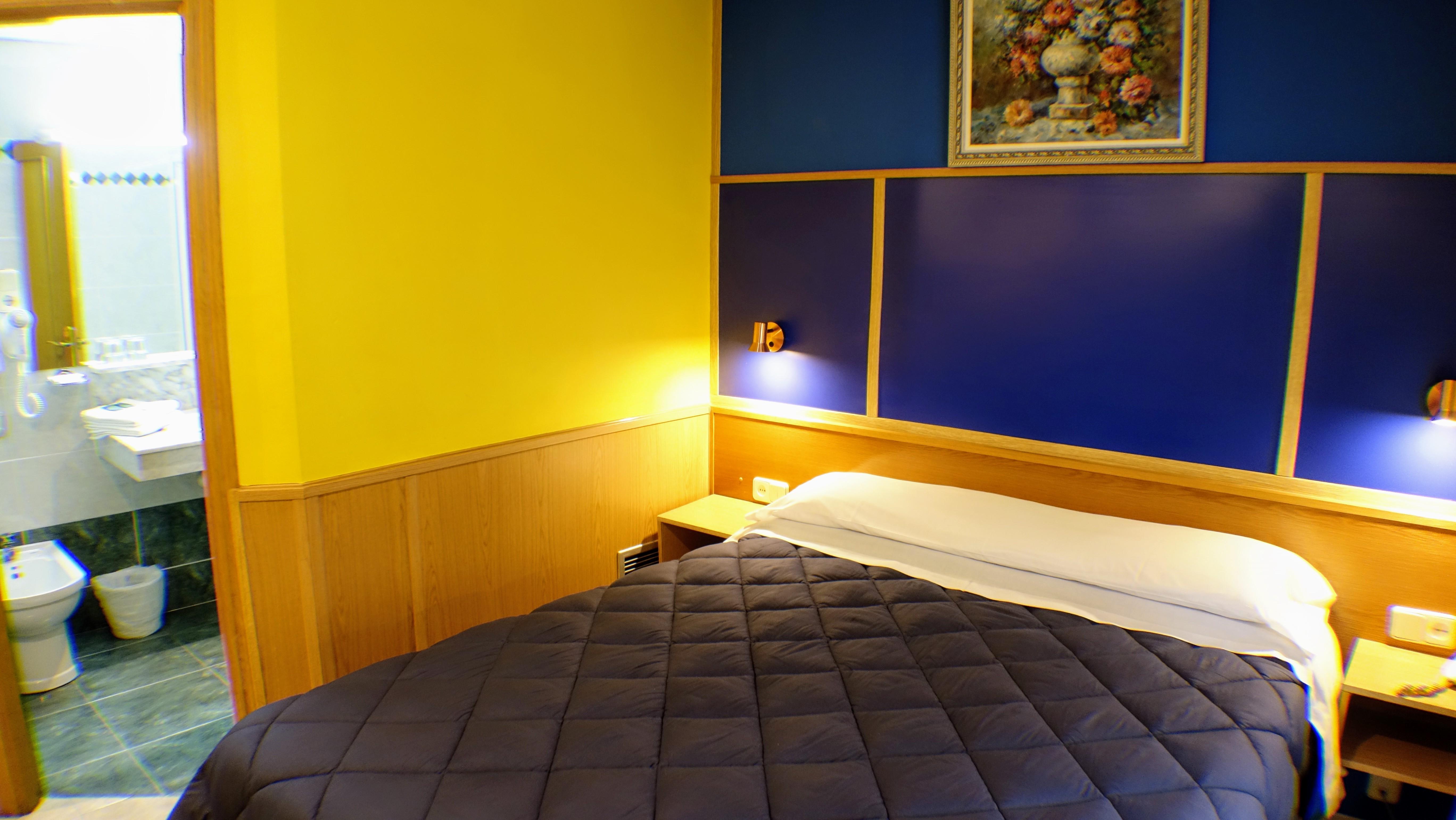 Tripolis Toledo Hotell Exteriör bild